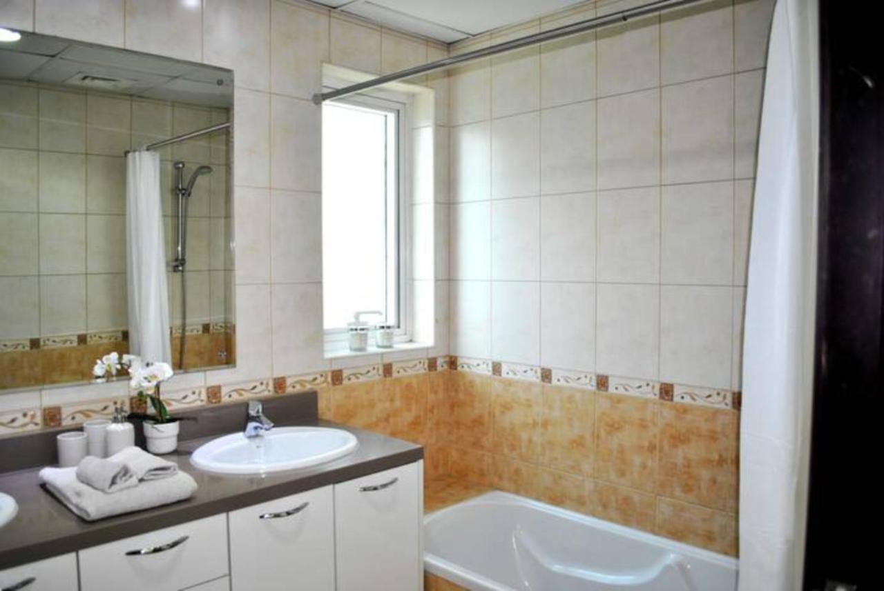 Relaxing 2Br Haven In Dubai Marina Perfect Location & Amenities Lägenhet Exteriör bild