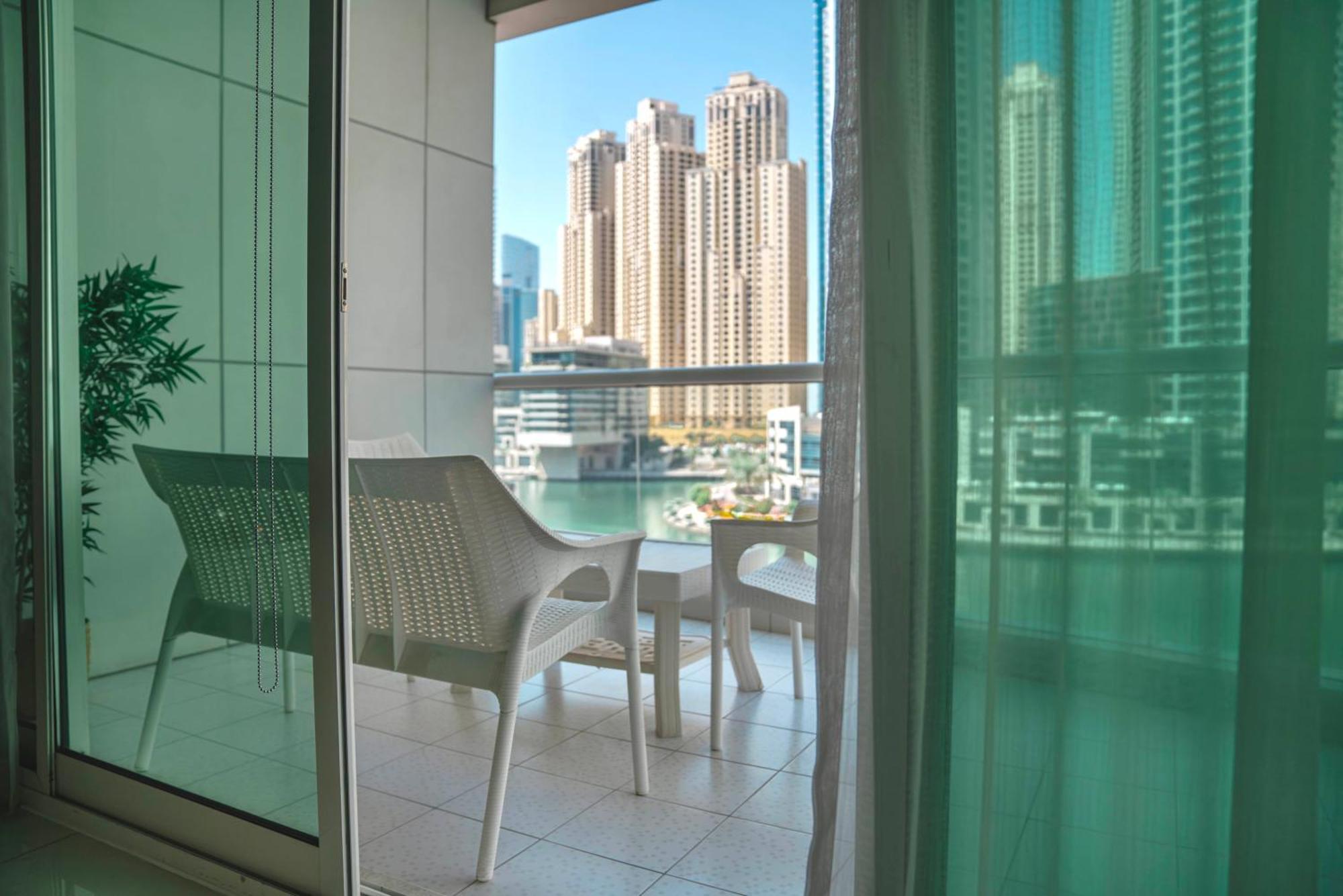 Relaxing 2Br Haven In Dubai Marina Perfect Location & Amenities Lägenhet Exteriör bild